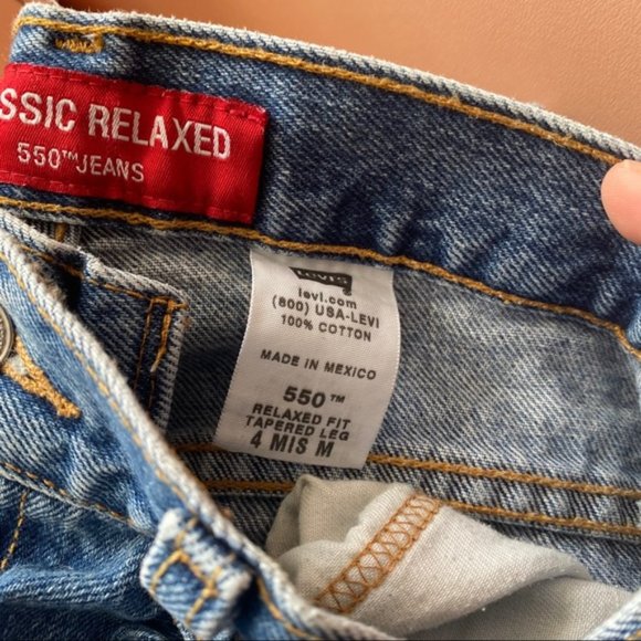 LEVIS 550 Relaxed Fit - Picture 2 of 6